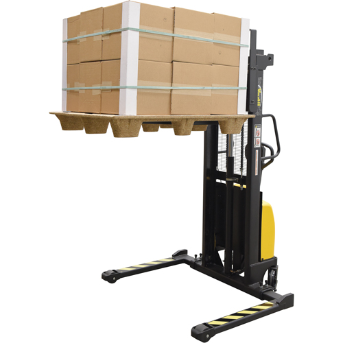Gerbeur pour chariot &eacute;l&eacute;vateur, Fonctionnement &eacute;lectrique, Capacit&eacute; 2000 lb, Lev&eacute;e max 63" WestPier