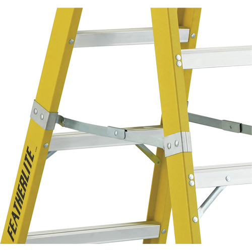 6600 Series Industrial Heavy-Duty 2-Way Stepladders, Fibreglass, 300 lbs. Capacity, 6' WestPier