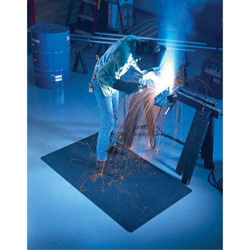 Weldsafe Ultrasoft Mat No. 447, Rubber, 75' L, 4' W x 7/8" Thick, Black WestPier