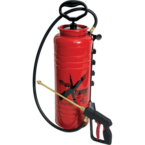 Xtreme Industrial Concrete Sprayer with Dripless Wand, 3.5 gal. (13.25 L), Steel, 24" Wand WestPier