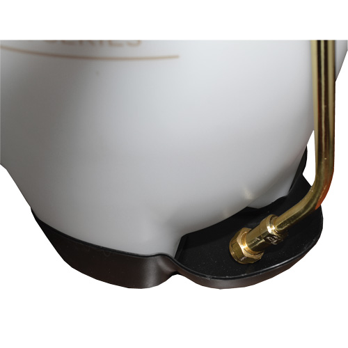 Industrial & Contractor Series Acetone Compression Sprayer, 2 gal. (9 L), Polyethylene, 18" Wand WestPier