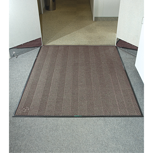 Waterhog&reg; Eco Elite Matting, Wiper/Scraper, 3' x 20' x 3/8", Chestnut Brown WestPier