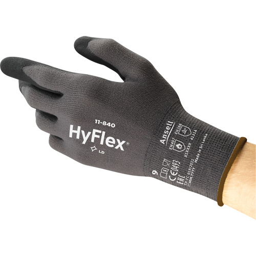 Gants HyFlex 11-840, 8/Moyen, R&ecirc;vetement Mousse de nitrile, Calibre 15, Enveloppe en Nylon WestPier