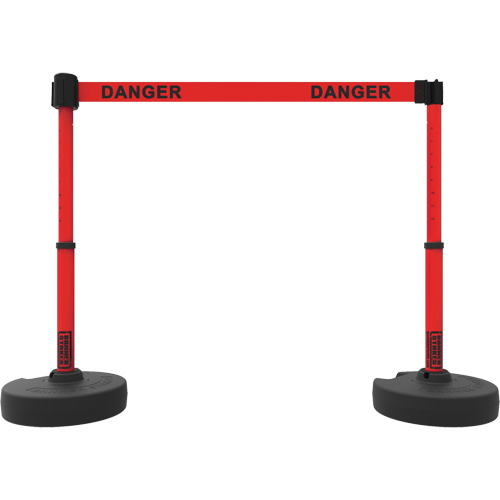 Ensemble de montants pour barri&egrave;re Plus, Plastique, 42" h, Ruban Rouge, Longueur du ruban 15' WestPier