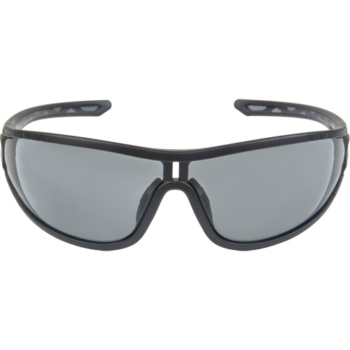 Lunettes de s&eacute;curit&eacute; de s&eacute;rie Z3000, Lentille Grise/fum&eacute;e, Antibu&eacute;e/Anti-&eacute;gratignures, ANSI Z87+/R&eacute;pond ou surpasse la norme CSA Z94.3 WestPier