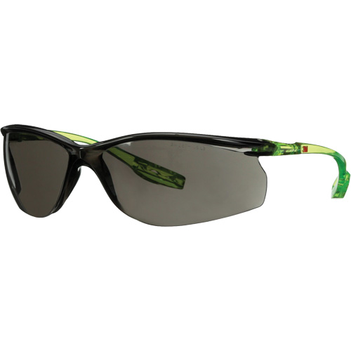 Lunettes de s&eacute;curit&eacute; de s&eacute;rie Solus CCS, Lentille Gris, Antibu&eacute;e, R&eacute;pond ou surpasse la norme CSA Z94.3 WestPier