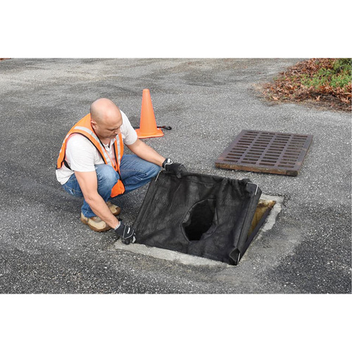 Bac de r&eacute;tention carr&eacute; Ultra-Drain Guard avec orifice de trop-plein, Huile & s&eacute;diments, 16" - 28" lo x 20" - 36" la WestPier