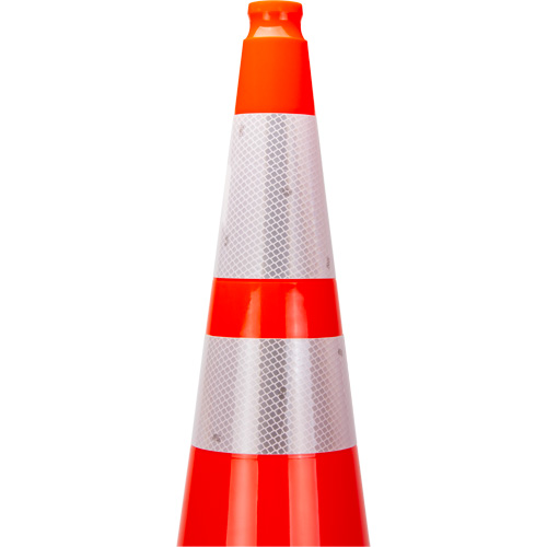 C&ocirc;ne de signalisation de premi&egrave;re qualit&eacute;, 36", Orange, Bande(s) r&eacute;fl&eacute;chissante(s) 4" & 6" WestPier