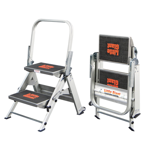 Safety Stepladder, 1.5', Aluminum, 300 lbs. Capacity, Type 1A WestPier