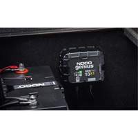 Chargeur de batterie embarqu&eacute; &agrave; 1 sortie de 10 amp&egrave;res GenPro10X1 Genius WestPier