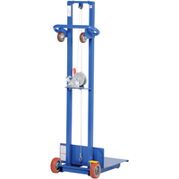 Empileur &agrave; plateforme, M&eacute;canisme Treuil manuel, Capacit&eacute; de 400 lb, Levage max de 58" WestPier