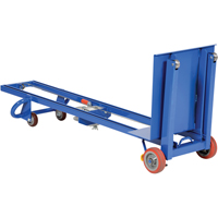 Empileur &agrave; plateforme, M&eacute;canisme Treuil manuel, Capacit&eacute; de 400 lb, Levage max de 58" WestPier