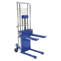 Gerbeur Hefti-Lift, M&eacute;canisme Pompe au pied, Capacit&eacute; de 880 lb, Levage max de 59" WestPier