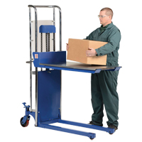 Gerbeur Hefti-Lift, M&eacute;canisme Pompe au pied, Capacit&eacute; de 300 lb, Levage max de 59" WestPier