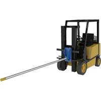Fl&egrave;che de chariot &eacute;l&eacute;vateur pour tapis, 108-1/2" longueur, Install&eacute; sur tablier, Capacit&eacute; de 2500 lb WestPier