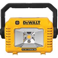 Lampe d'&eacute;clairage direct compact 12V/20V Max, DEL, 2000 Lumens WestPier