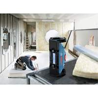 Compact Jobsite Radio with Bluetooth&reg; 5.0, Lithium-Ion, 18 V WestPier